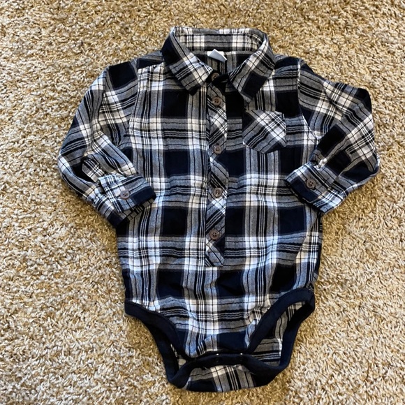Old Navy Baby Flannel Onesie - Picture 1 of 4